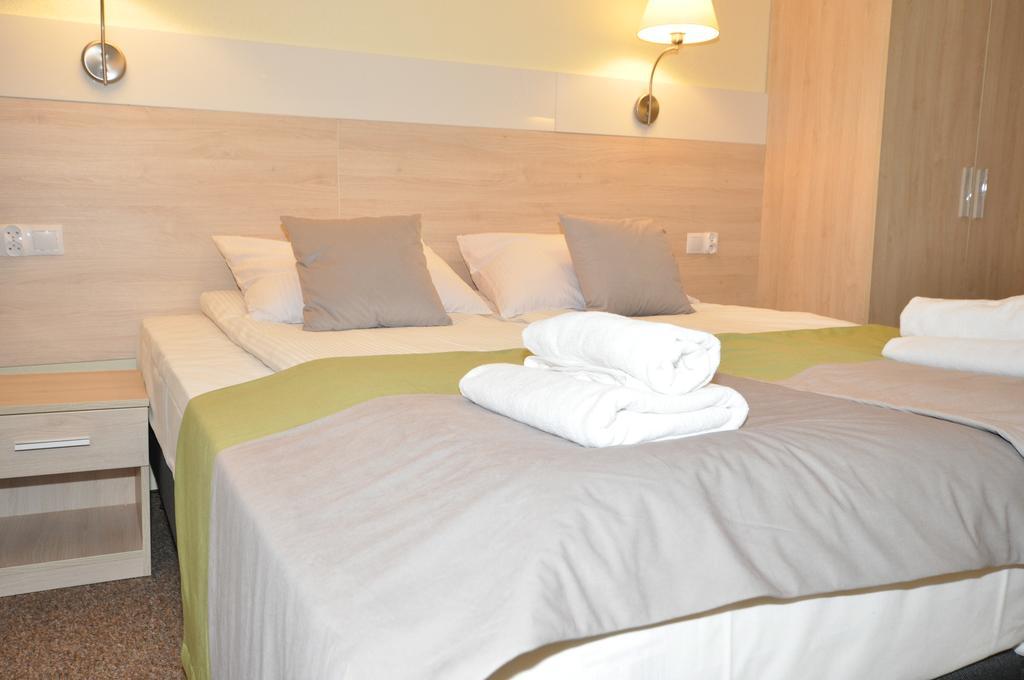 Zebrzydowice Pass Hotel מראה חיצוני תמונה