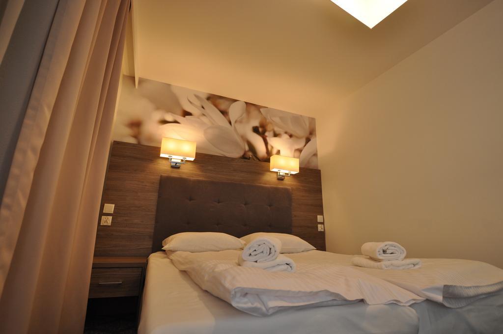 Zebrzydowice Pass Hotel מראה חיצוני תמונה