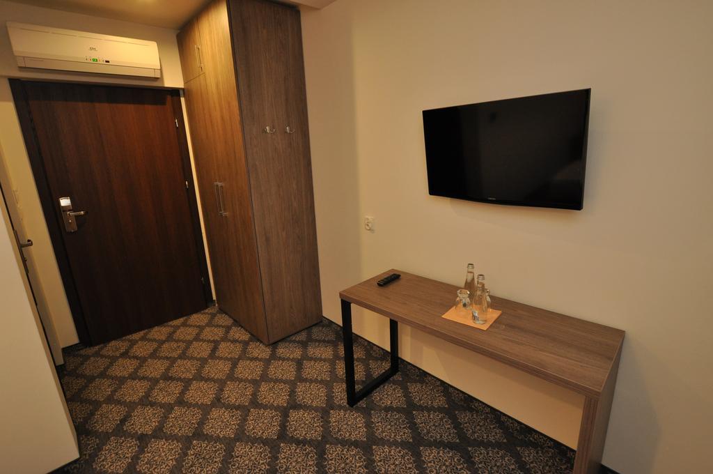 Zebrzydowice Pass Hotel מראה חיצוני תמונה