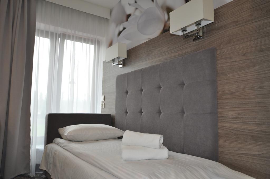 Zebrzydowice Pass Hotel מראה חיצוני תמונה